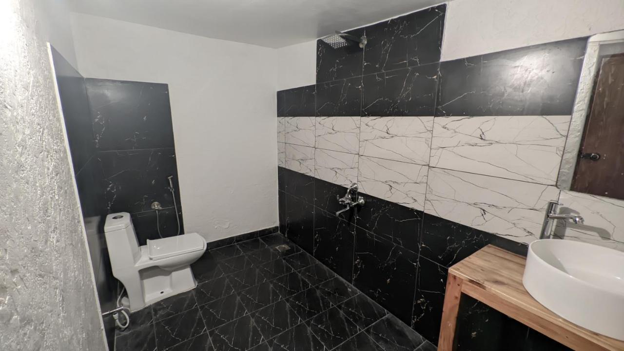 Nebo Hotel Varkala Dış mekan fotoğraf