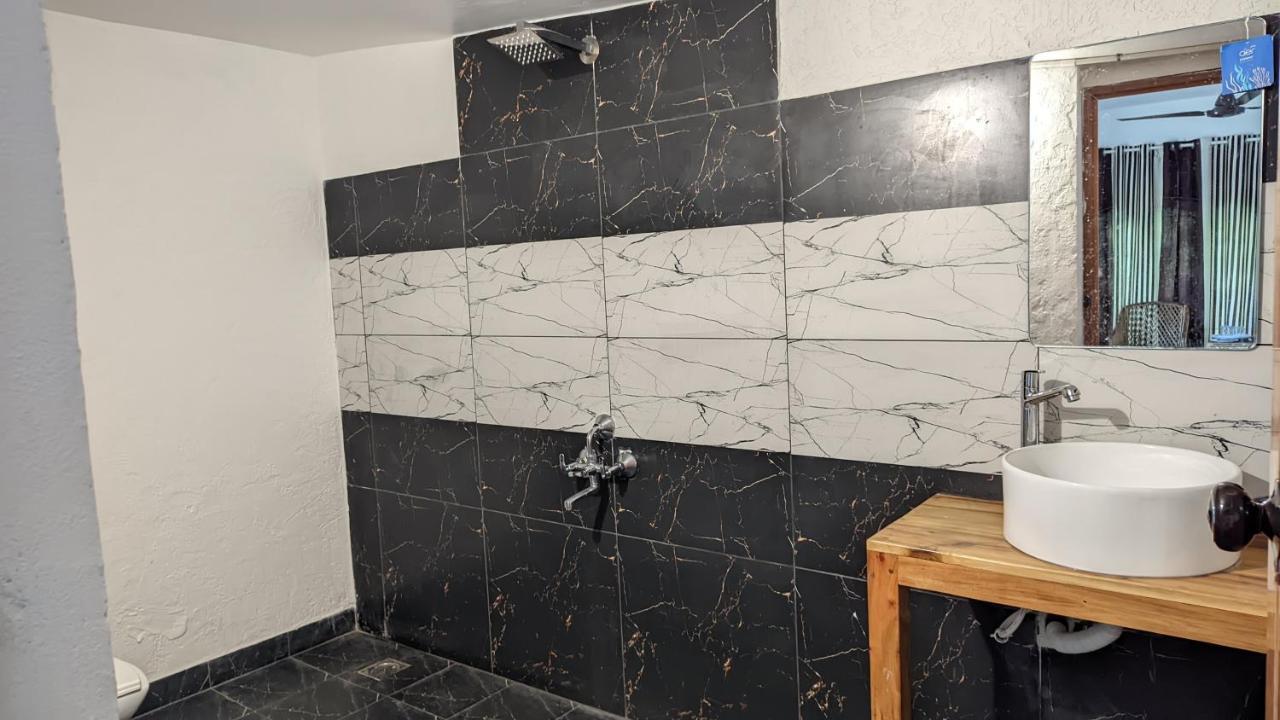 Nebo Hotel Varkala Dış mekan fotoğraf